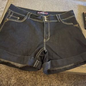 Angel Jean shorts new without tags